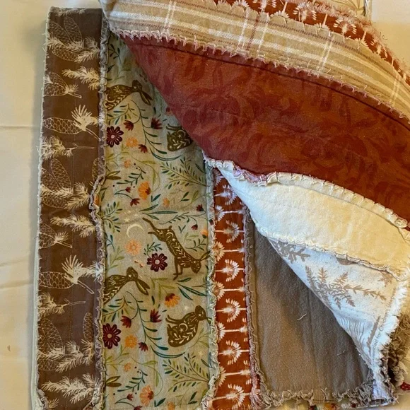 Rustic Patchwork rag Quilt - Picture 7 of 8